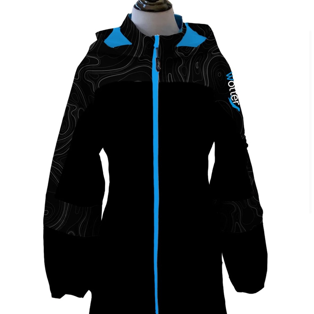Women’s size S Wotter Swim Parka